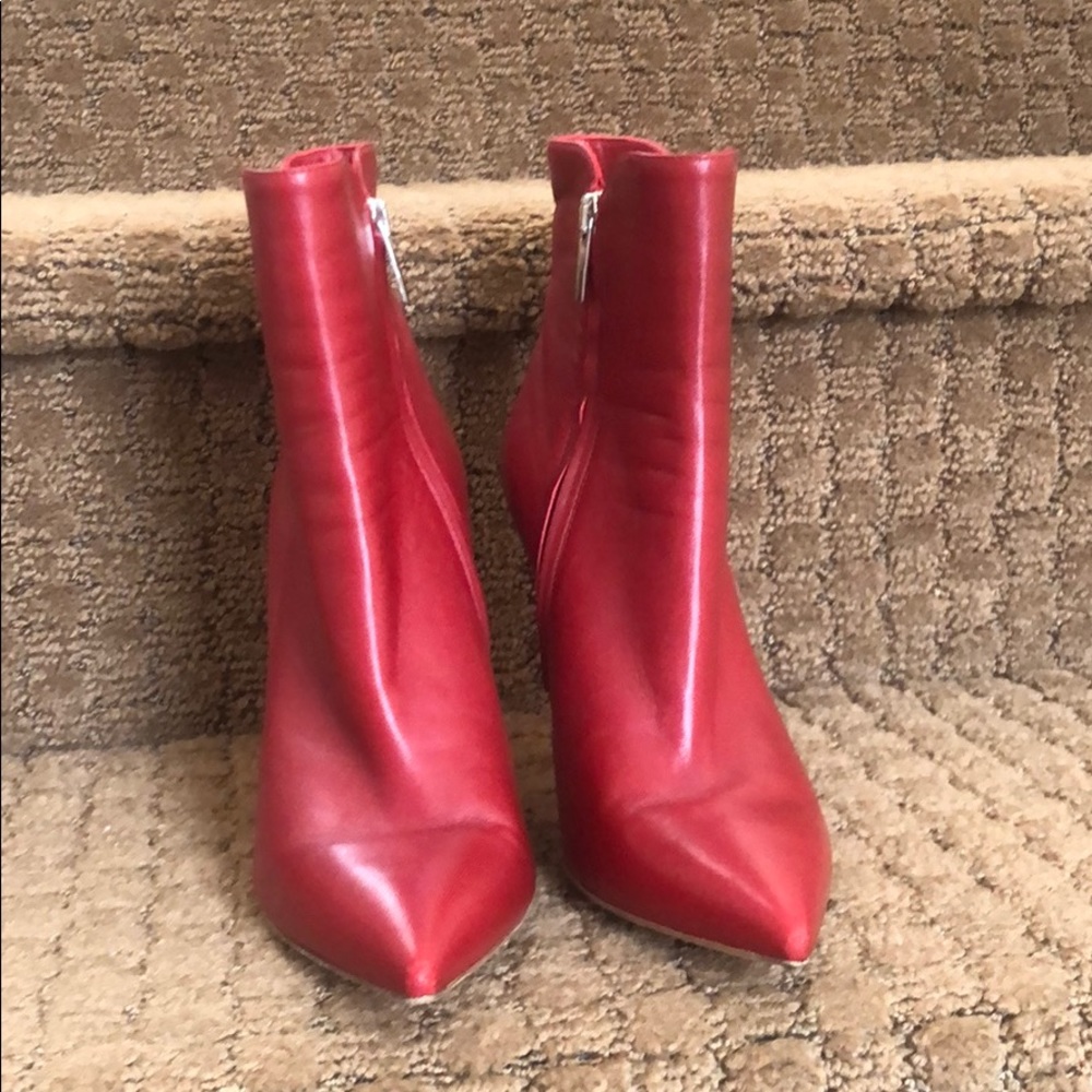 Gorgeous Gianvito Rossi red leather boots Sz 7
